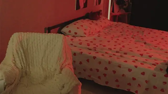 Snapshot of Al1ceGreen chatting on November 2025 07:46:02 PM Al1ceGreen online show from November 2025 07:46:02 PM