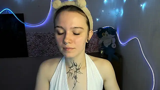 Snapshot of Elastikisss chatting on February 2026 06:26:01 AM Elastikisss online show from February 2026 06:26:01 AM