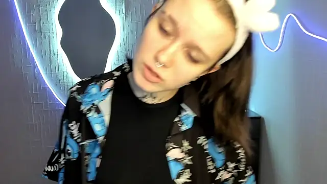 Snapshot of Elastikisss chatting on February 2026 03:12:01 PM Elastikisss online show from February 2026 03:12:01 PM