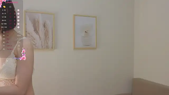 Snapshot of Veyaspace chatting on November 2025 01:33:02 PM Veyaspace online show from November 2025 01:33:02 PM