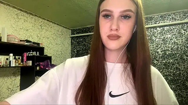 RanaBostel online show from October 2025 08:31:02 PM