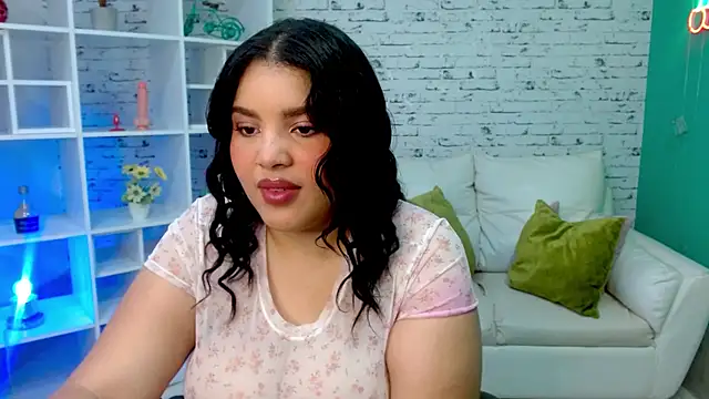 loaizalust online show from November 2025 05:34:02 PM