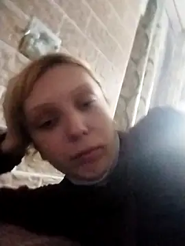 Snapshot of Ponka2011 chatting on October 2025 06:47:01 AM Ponka2011 online show from October 2025 06:47:01 AM