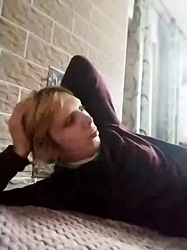 Snapshot of Ponka2011 chatting on November 2025 06:04:02 AM Ponka2011 online show from November 2025 06:04:02 AM