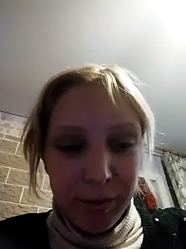 Snapshot of Ponka2011 chatting on December 2025 06:22:02 AM Ponka2011 online show from December 2025 06:22:02 AM