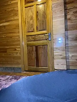 Snapshot of violet-00 chatting on November 2025 01:15:01 AM violet-00 online show from November 2025 01:15:01 AM