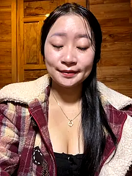 Snapshot of violet-00 chatting on November 2025 01:49:01 AM violet-00 online show from November 2025 01:49:01 AM