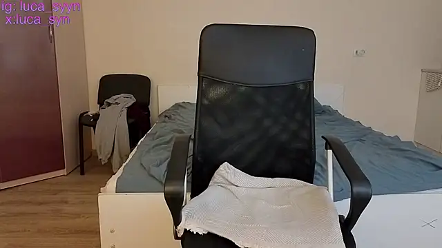 Snapshot of luca_syn chatting on February 2026 07:31:01 PM luca syn online show from February 2026 07:31:01 PM