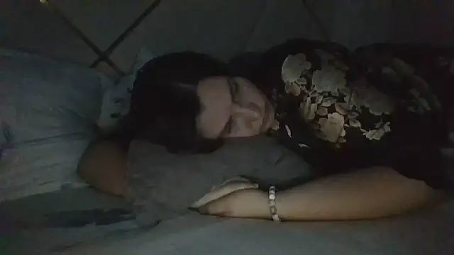 Snapshot of Feymaria chatting on November 2025 09:14:01 PM Feymaria online show from November 2025 09:14:01 PM