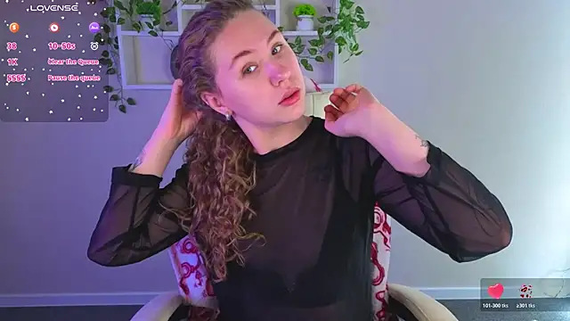 Snapshot of Elsie_Cutties chatting on November 2025 12:22:02 AM Elsie Cutties online show from November 2025 12:22:02 AM