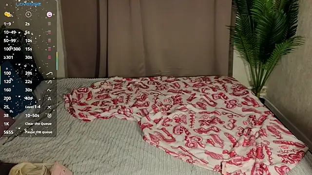 Snapshot of Elsie_Cutties chatting on January 2026 01:09:01 AM Elsie Cutties online show from January 2026 01:09:01 AM