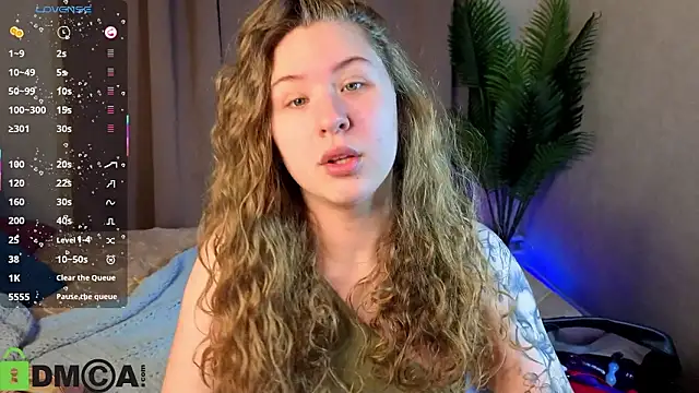 Snapshot of Elsie_Cutties chatting on January 2026 11:31:02 PM Elsie Cutties online show from January 2026 11:31:02 PM