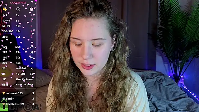 Snapshot of Elsie_Cutties chatting on February 2026 06:40:02 AM Elsie Cutties online show from February 2026 06:40:02 AM