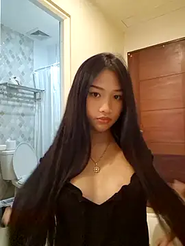 Snapshot of Bunny72772 chatting on November 2025 06:35:02 AM Bunny72772 online show from November 2025 06:35:02 AM