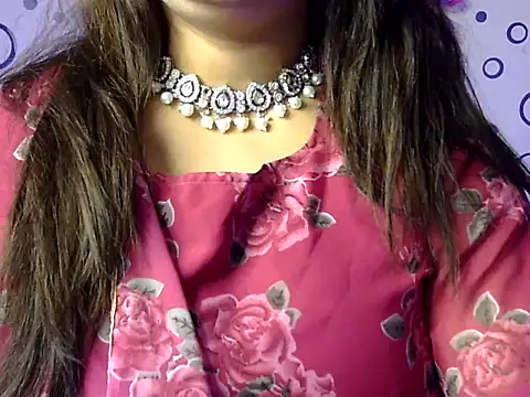 Snapshot of Aaliya02 chatting on May 2026 07:44:02 PM Aaliya02 online show from May 2026 07:44:02 PM