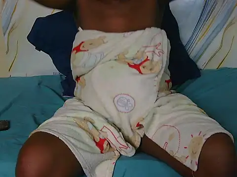 l4 love online show from December 2025 01:31:02 PM