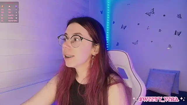 Snapshot of sweettvera chatting on November 2025 10:04:02 AM sweettvera online show from November 2025 10:04:02 AM