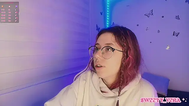 Snapshot of sweettvera chatting on November 2025 10:37:01 AM sweettvera online show from November 2025 10:37:01 AM