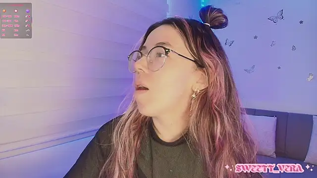 Snapshot of sweettvera chatting on November 2025 01:11:02 PM sweettvera online show from November 2025 01:11:02 PM