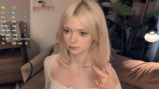 LaureMestler online show from April 2026 08:09:02 AM