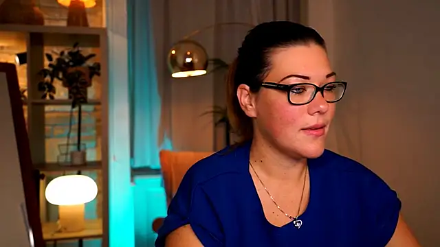 mrs fllowerr online show from October 2025 04:26:01 PM