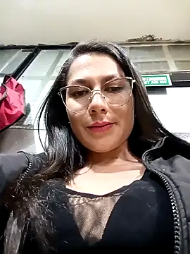 Mia-love-03 online show from October 2025 10:19:01 PM