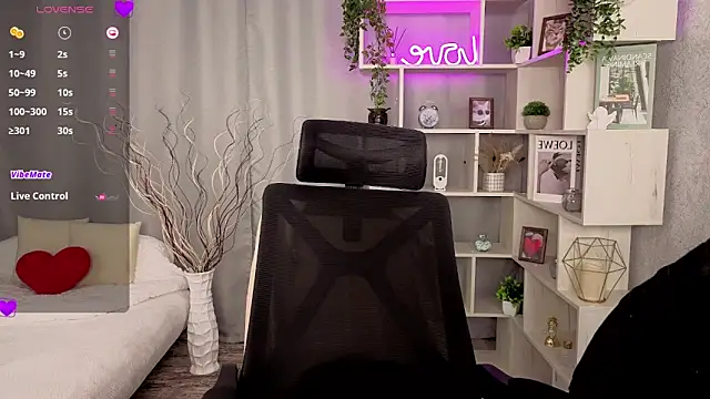 DreamVelour online show from November 2025 08:24:02 PM