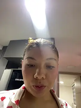 Gaby 002 online show from October 2025 01:12:02 AM