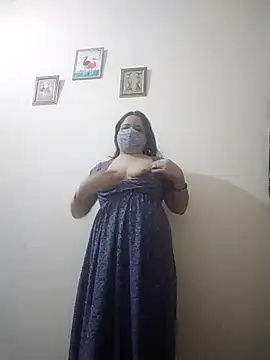 Snapshot of Cute-Purva chatting on November 2025 02:13:02 AM Cute-Purva online show from November 2025 02:13:02 AM