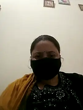 Snapshot of Cute-Purva chatting on November 2025 04:18:01 PM Cute-Purva online show from November 2025 04:18:01 PM