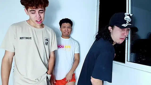 Snapshot of latin_naughty_boys chatting on October 2025 06:49:01 AM latin naughty boys online show from October 2025 06:49:01 AM