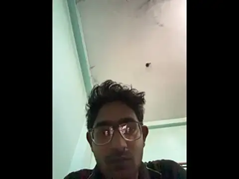 slaveboi9876 online show from January 2026 05:31:01 AM