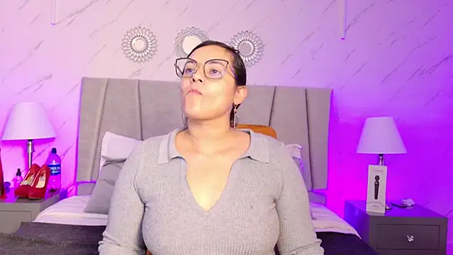 Michell Monet online show from July 2026 12:20:01 PM