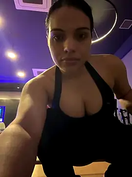 Anavalle online show from October 2025 06:38:02 PM