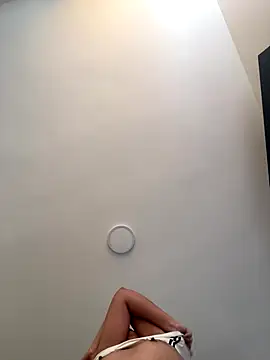 Snapshot of IsabellaJoness_ chatting on October 2025 12:02:02 PM IsabellaJoness online show from October 2025 12:02:02 PM