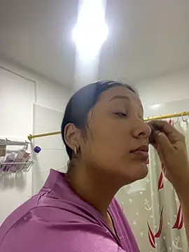 Snapshot of IsabellaJoness_ chatting on October 2025 11:07:01 AM IsabellaJoness online show from October 2025 11:07:01 AM