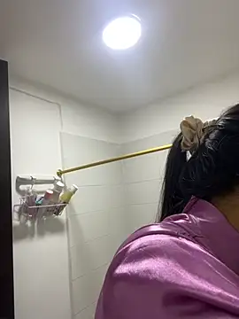 Snapshot of IsabellaJoness_ chatting on November 2025 11:11:02 AM IsabellaJoness online show from November 2025 11:11:02 AM