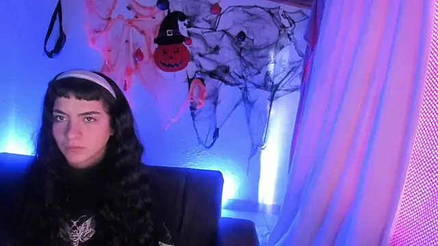 Snapshot of kitty__chs chatting on November 2025 01:10:02 PM kitty chs online show from November 2025 01:10:02 PM