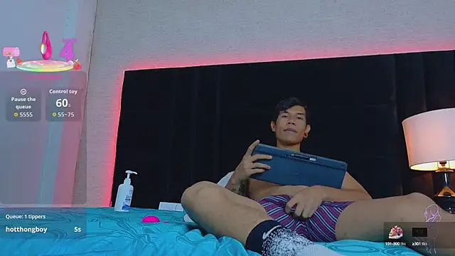 Dante Hanna online show from October 2025 11:39:02 PM