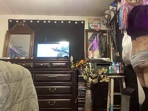 Snapshot of blondebarbiebae chatting on February 2026 08:02:02 AM blondebarbiebae online show from February 2026 08:02:02 AM