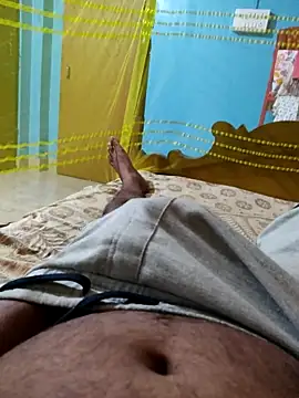 only woman online show from November 2025 02:27:01 PM