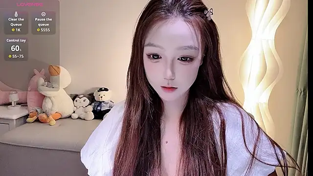 Snapshot of Luna--1 chatting on July 2026 04:14:02 PM Luna--1 online show from July 2026 04:14:02 PM