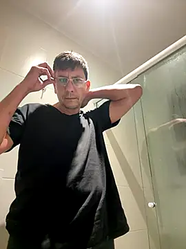 Snapshot of Arioi11 chatting on September 2025 07:33:02 AM Arioi11 online show from September 2025 07:33:02 AM