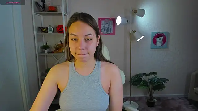 Al1ice Moures online show from November 2025 01:07:02 AM