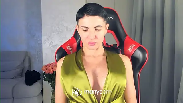 Snapshot of Angel_iam chatting on April 2026 05:15:02 PM Angel iam online show from April 2026 05:15:02 PM
