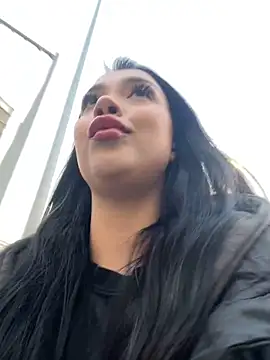 kiss Lissa online show from October 2025 01:23:04 PM