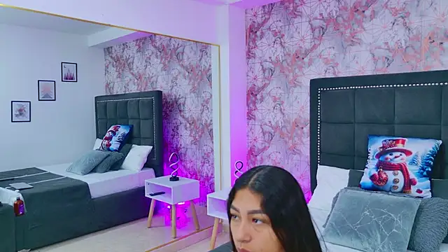 Aliss Star online show from November 2025 12:15:02 PM