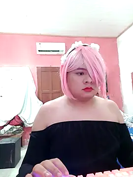 Snapshot of Beatrizmakeize chatting on September 2025 06:11:02 PM Beatrizmakeize online show from September 2025 06:11:02 PM