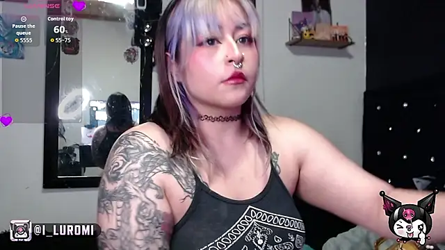 Iluromi online show from March 2026 03:52:01 PM