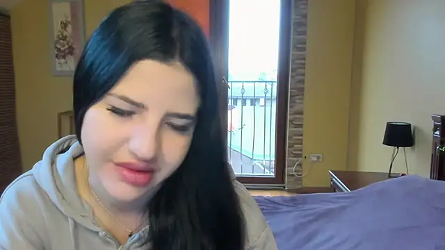 Malibu J online show from November 2025 07:51:01 AM